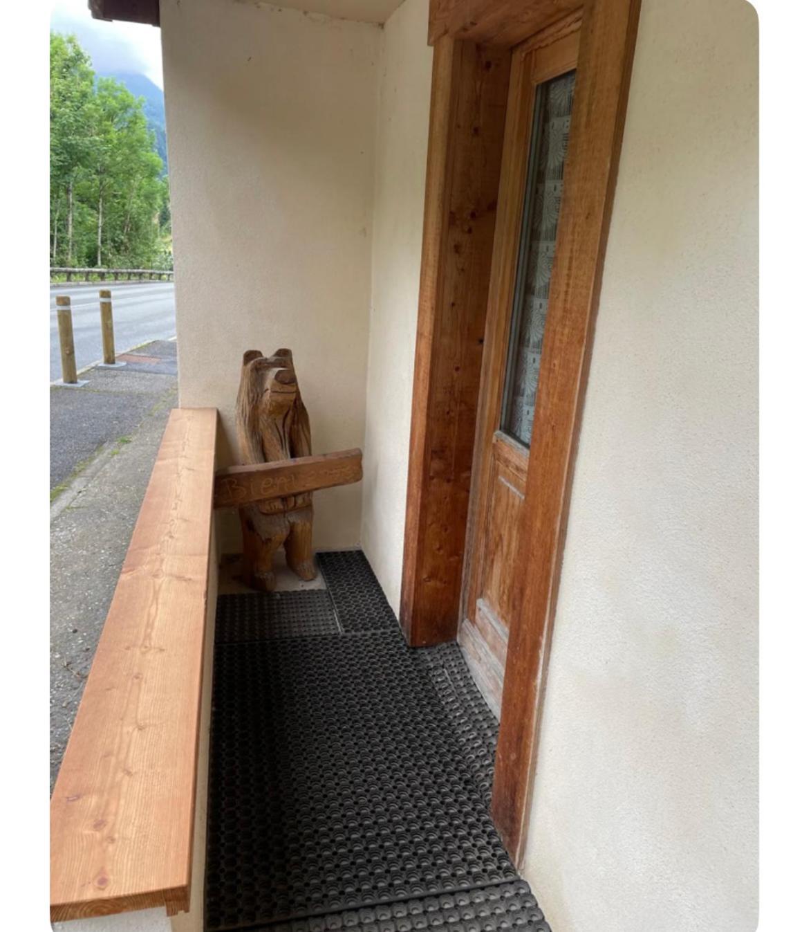 L Ours Apartment Entremont Luaran gambar